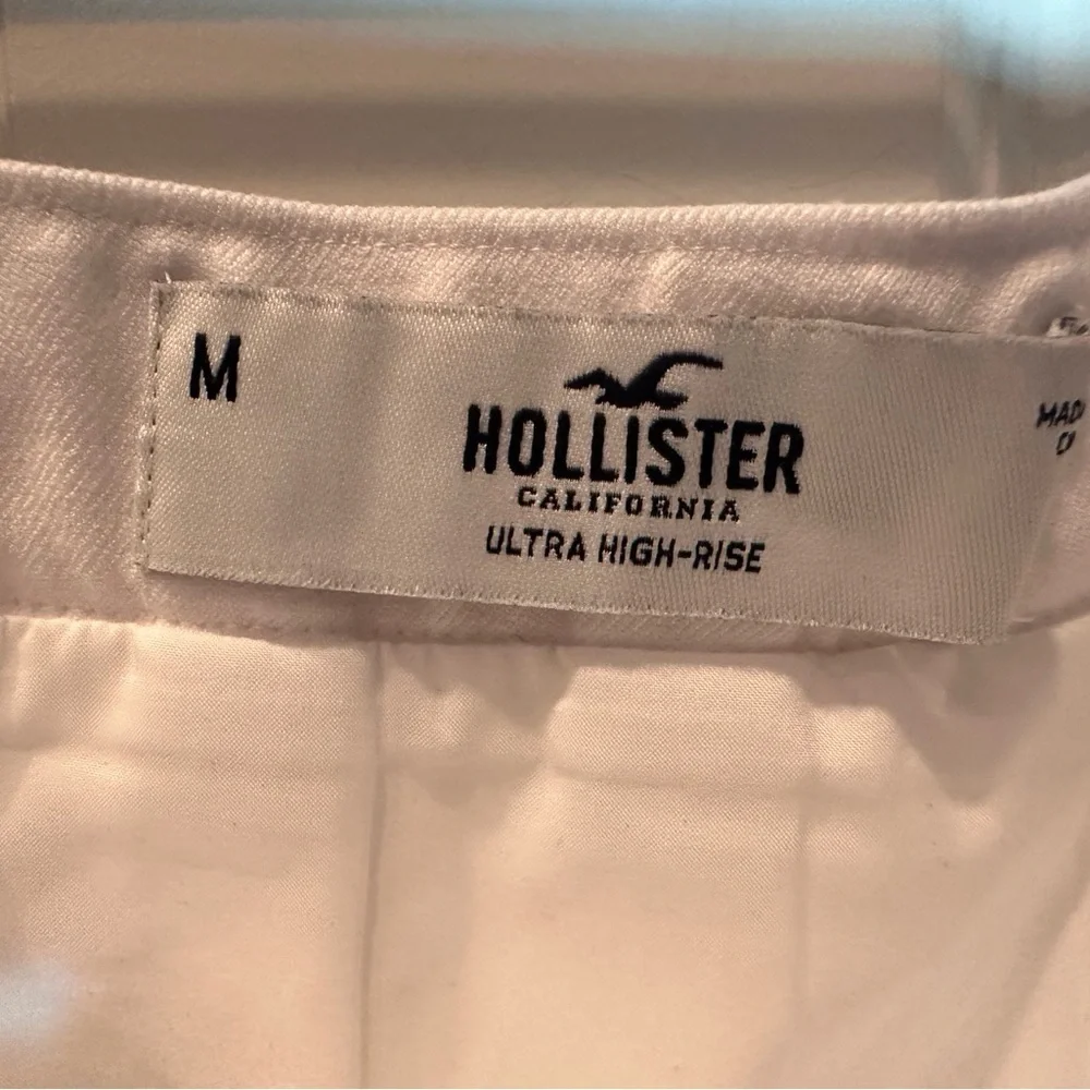 Hollister White Women's Lined Activewear Costal Pleated Skirt Sz Medium